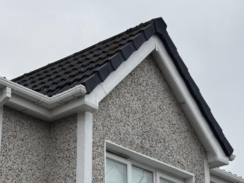 Dry Verge Installation